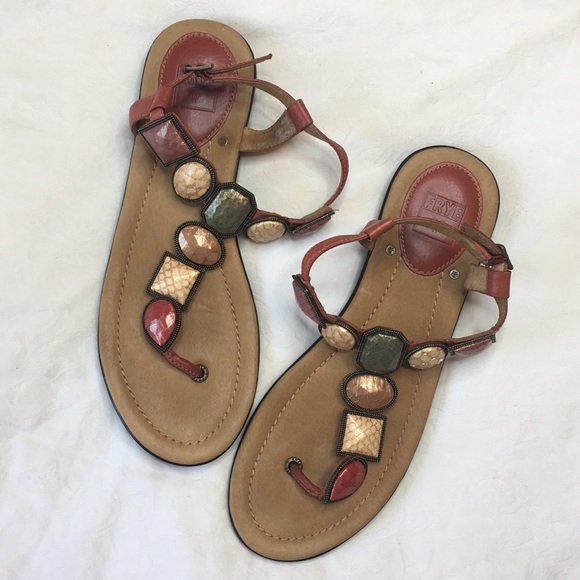 frye flat sandals